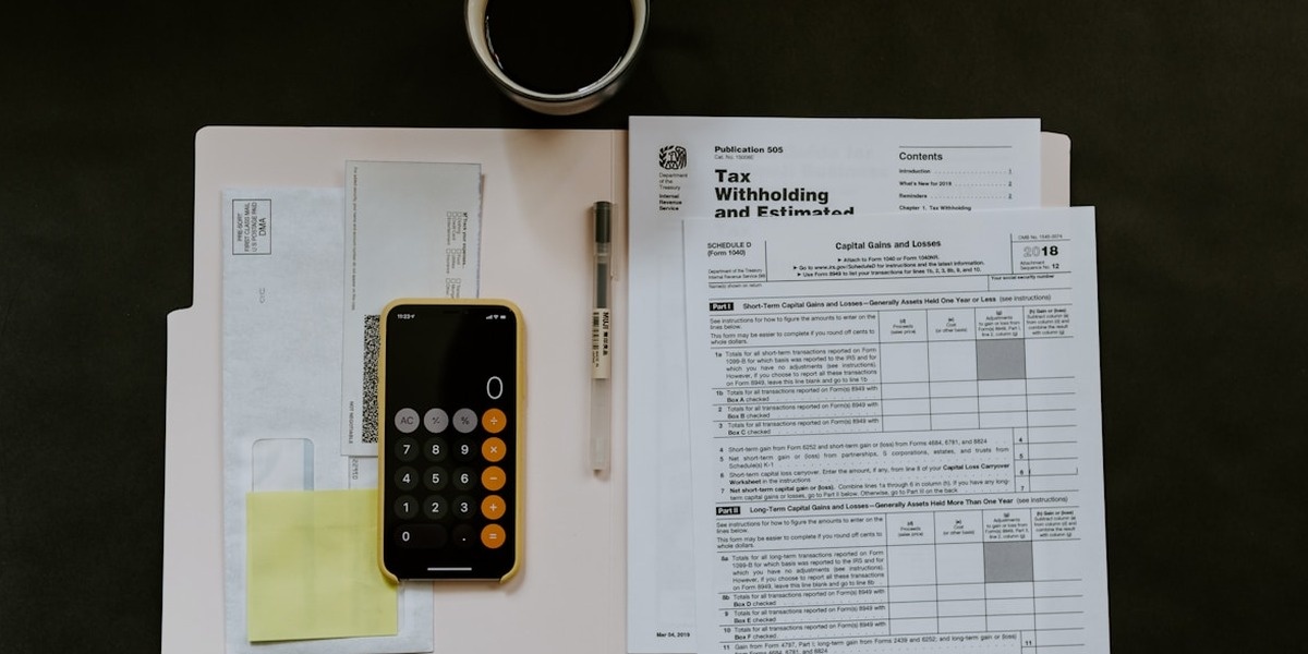 Tax checklist article cover